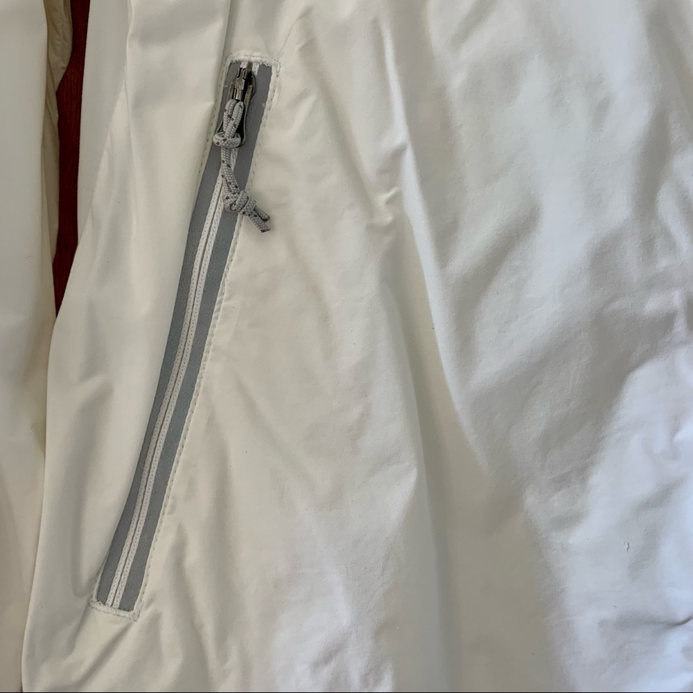 NWOT Columbia white Omni-shield jacket Size Medium - Picture 4 of 6